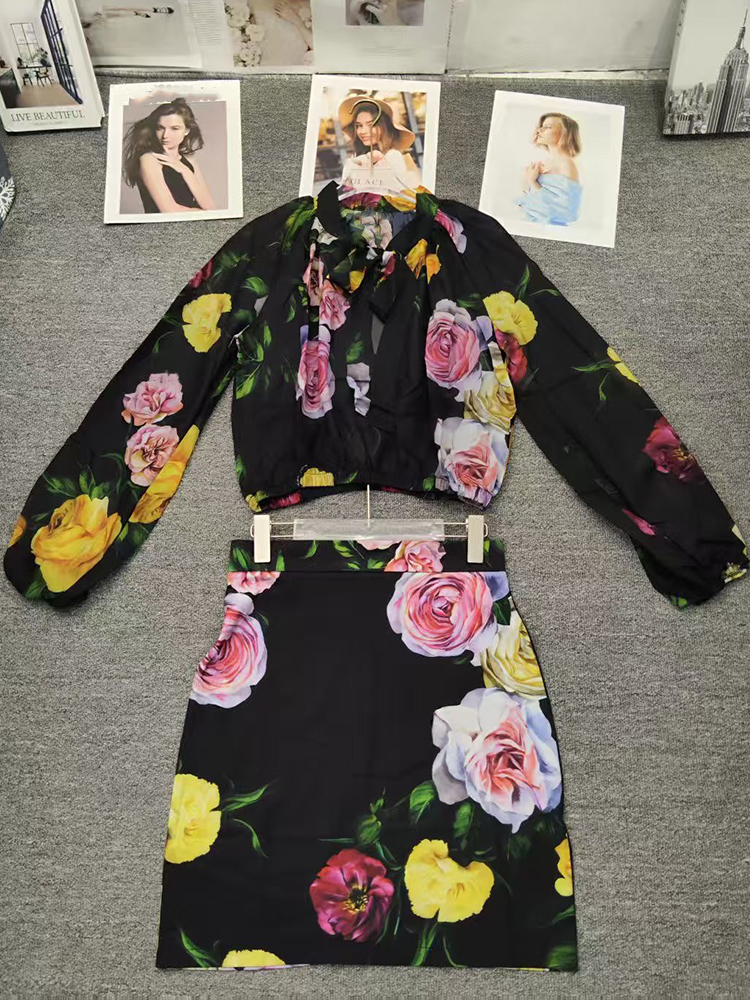 Retro flower print long-sleeve – обзор и цена Romper Floral Print